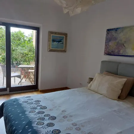 Irena-pula Marina Apartment *