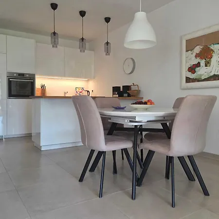 Irena-pula Marina Apartment