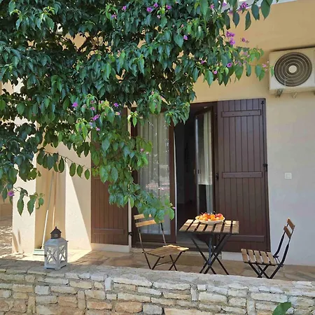 Irena-pula Marina Apartment *