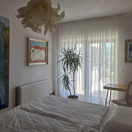 Irena-pula Marina *
